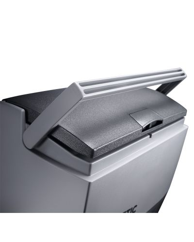 Asa de Nevera 18 litros con Compresor Dometic