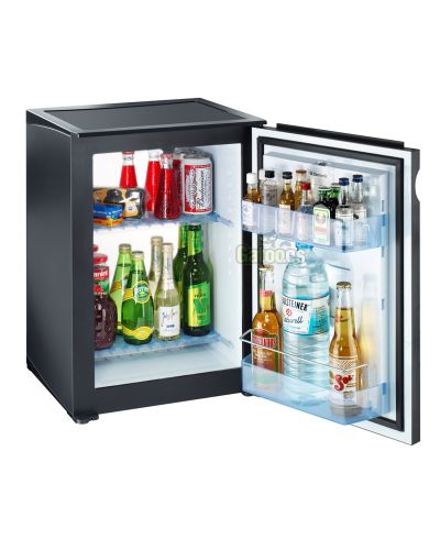 Nevera Minibar 40 litros de Dometic abierta