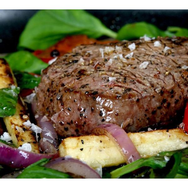 Carne en la Plancha de Asar Profesional eléctrica de Eltron