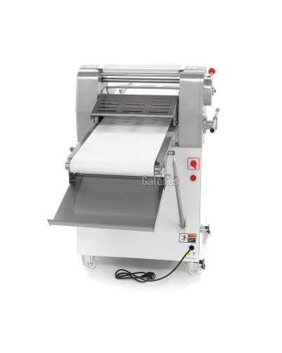 Vista lateral Laminadora de masa Industrial de Cinta de 38 cm. De suelo SL438