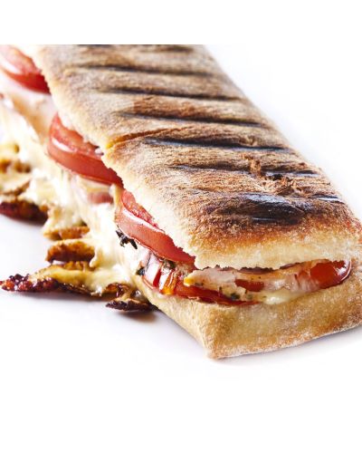 Panini hecho con Plancha-Grill Profesional. Base y tapa Ranuradas. 340 mm