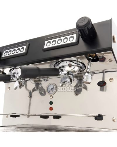 Máquina de Café Espresso 2 pistones PKF22 Compacta vista detalle
