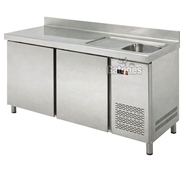 Mostrador Refrigerado con Fregadero, con 250 Litros. Ancho 149 cm.
