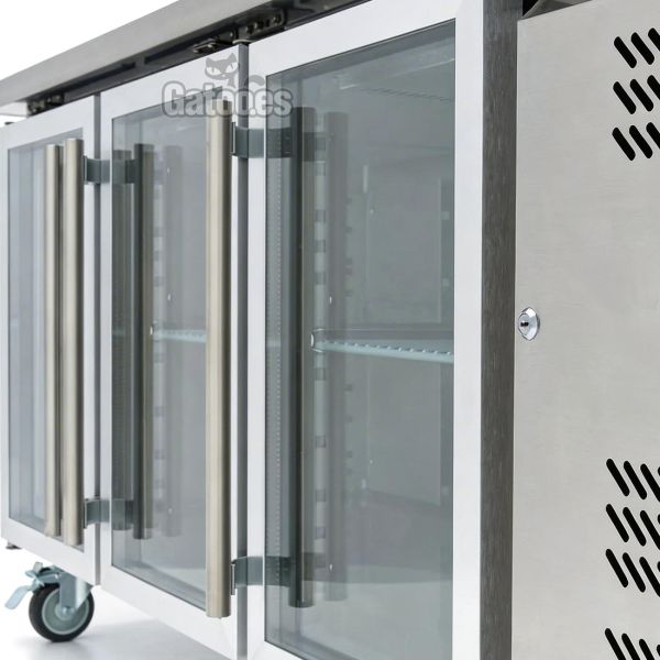 Mostrador Refrigerado 2 Puertas Cristal, con 282 Litros. Ancho 136 cm. Con ruedas